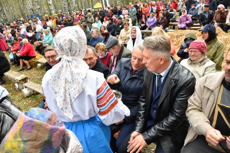 Погода кожевниково на 14 дней томская область. Областной праздник хлеба Кожевниково. Кожевниково Томская область. Кожевниково Томского района. ЦКИД Кожевниково Томской области.