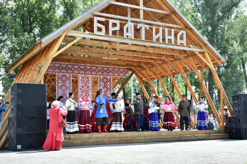 Межрегиональный фестиваль. Братина Кривошеино. Братина 2019 г Кривошеино. Фестиваль Братина Кривошеино 2021. Братина 2022 Кривошеино.